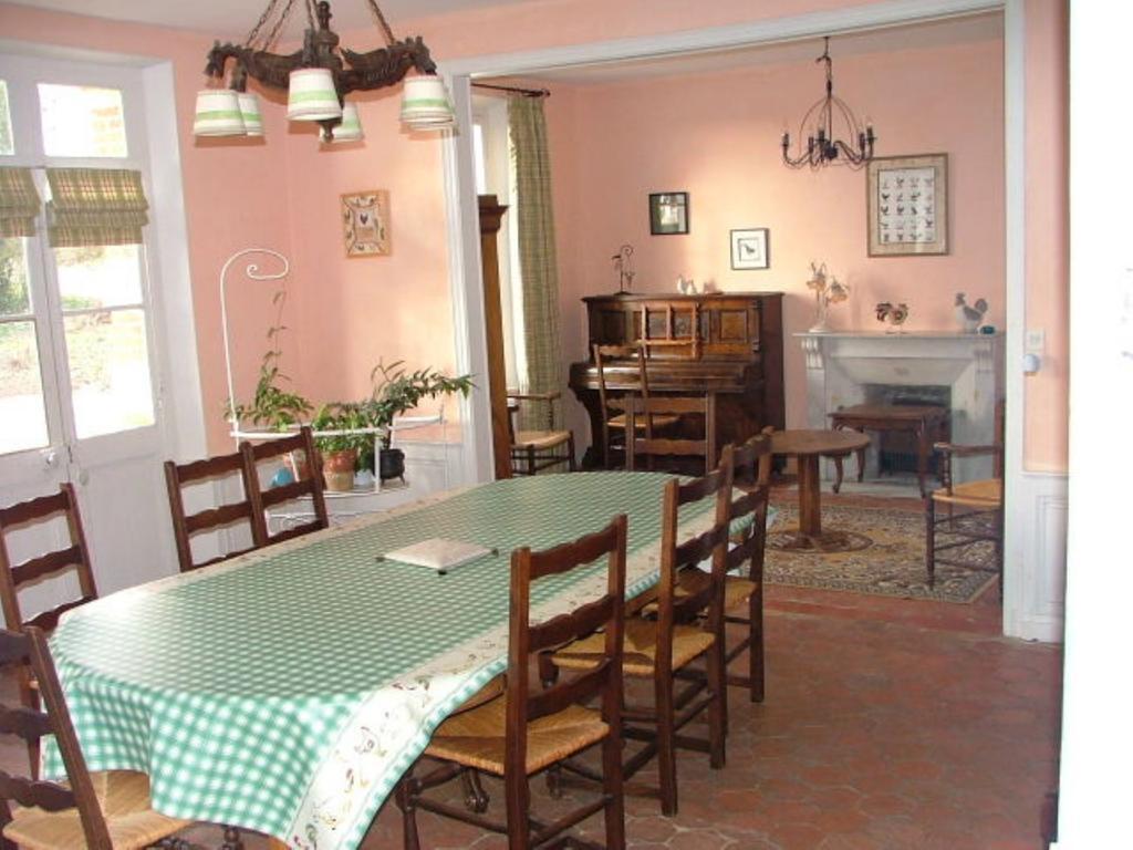 Bed and Breakfast Chez Francine Et Xavier Froissy  Exterior foto